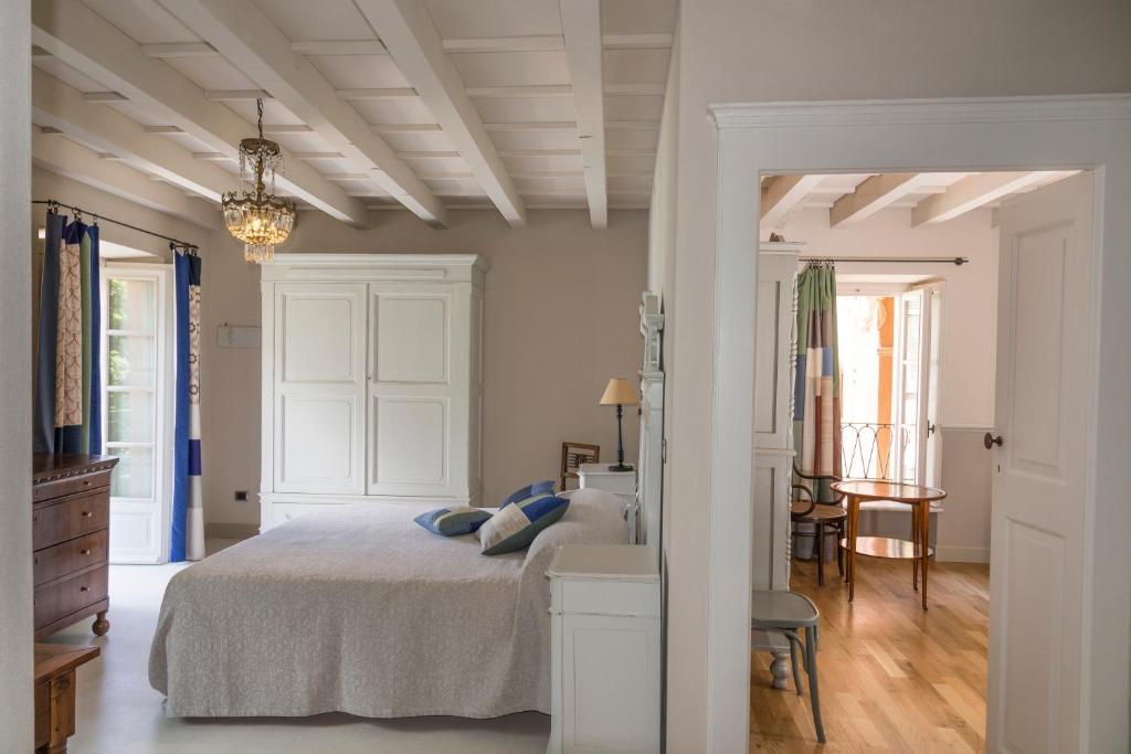 B&B Al Dom - Suite With Lake View