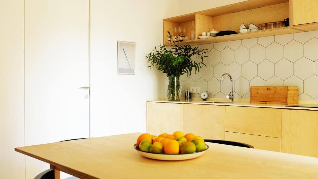 Funicular Inn Apartments - Studio Apartment