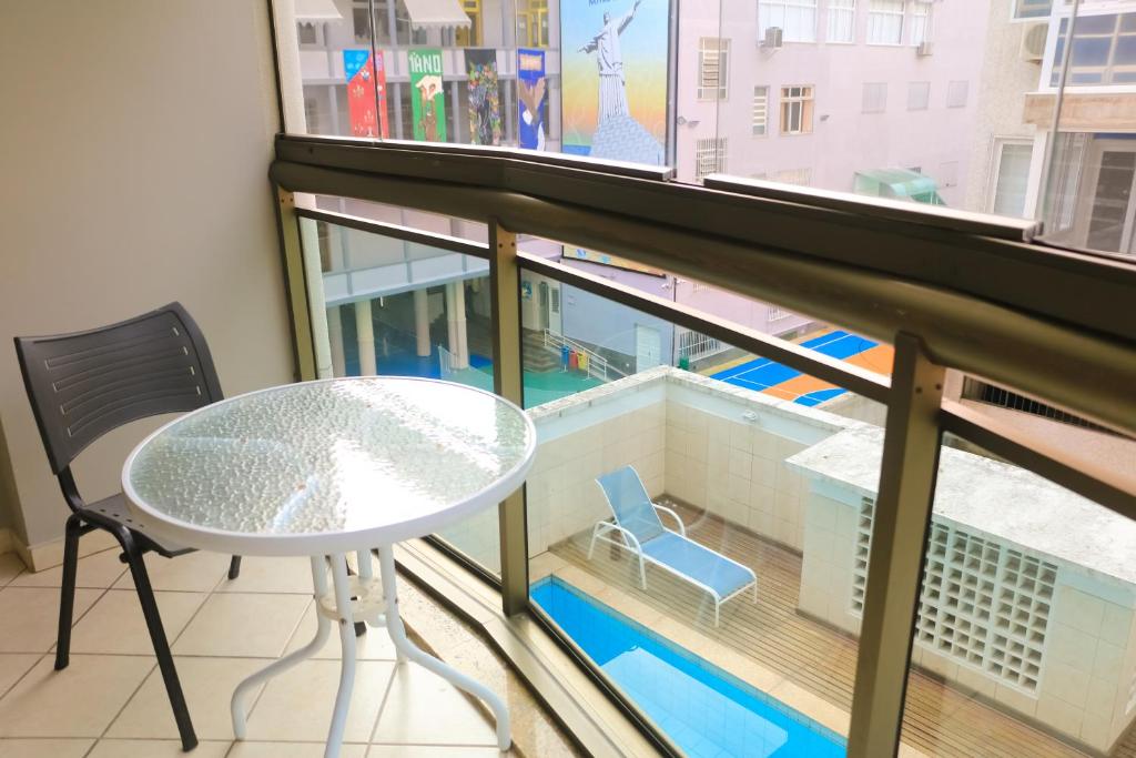  Ipanema Beach Apartment!
