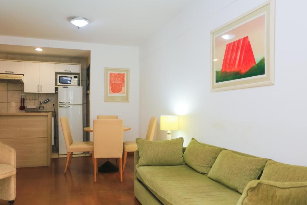  Ipanema Beach Apartment!