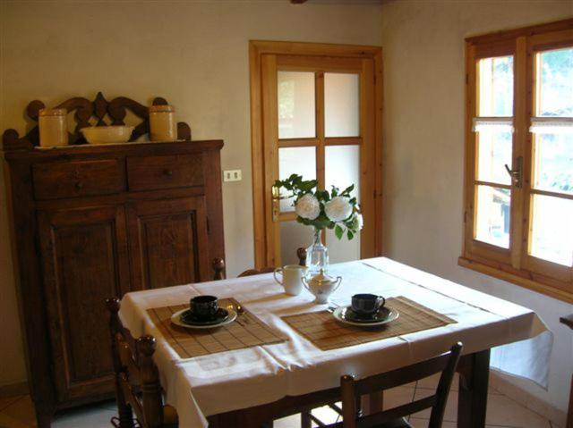 Fotografie z fotogalerie ubytování Le Camelie v destinaci Brissago Valtravaglia