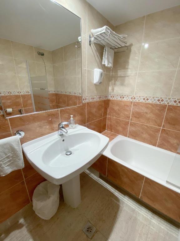 Hotel Rio Arga - Resim 40