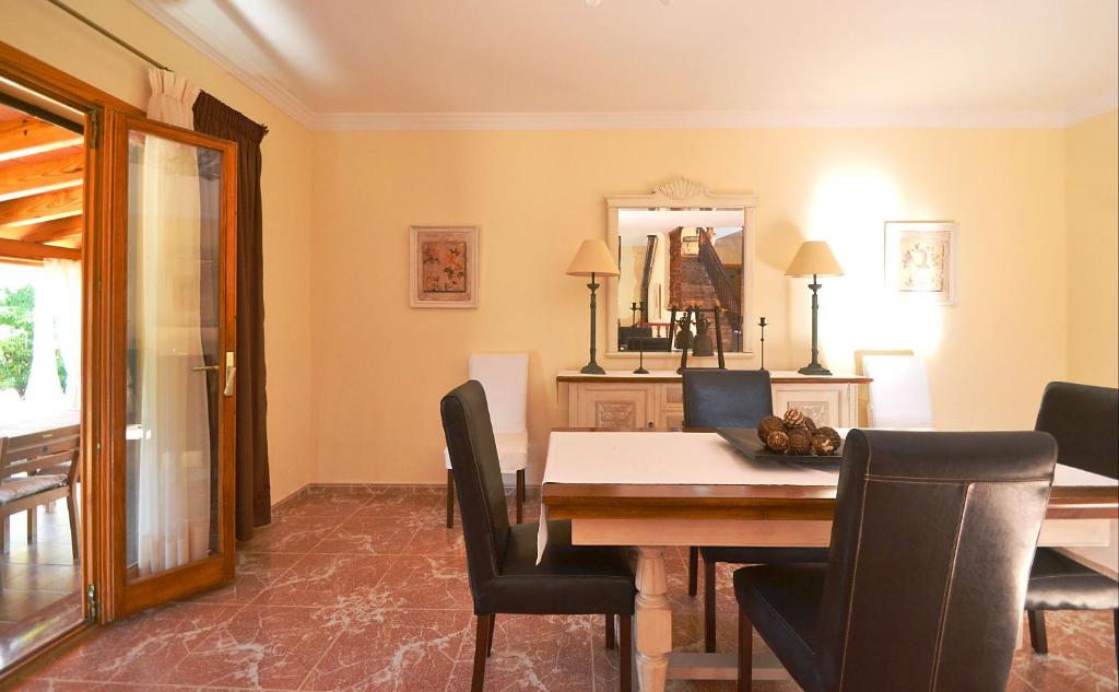 Fotografie z fotogalerie ubytování Caricuao house v destinaci Plamanyola