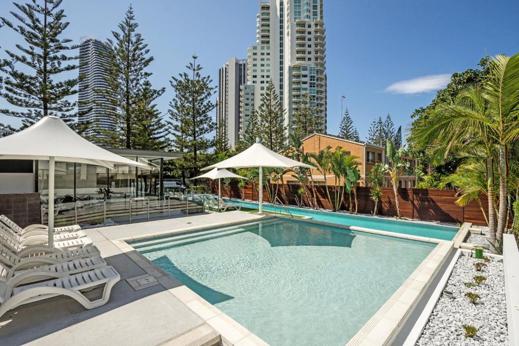 Bazén v ubytování Ultra Broadbeach nebo v jeho okolí