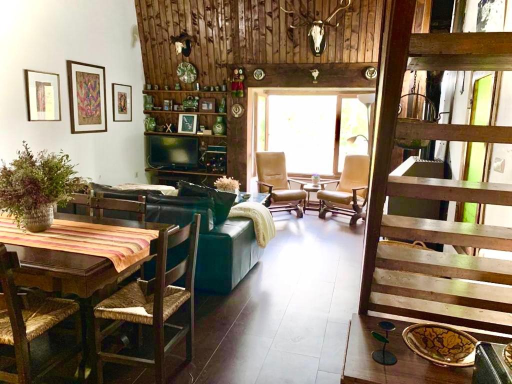 Booking.com: Chalet de montaña Virgen de la Vega ...
