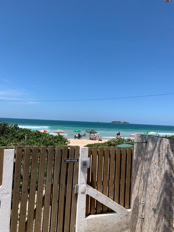  Apartamento Pé na Areia