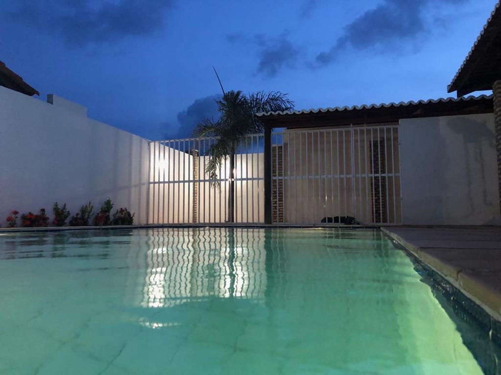  Casa Piscina Branca