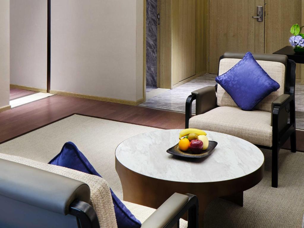 Posezení v ubytování Primus Hotel Shanghai Sanjiagang - Offer Pudong International Airport and Disney shuttle