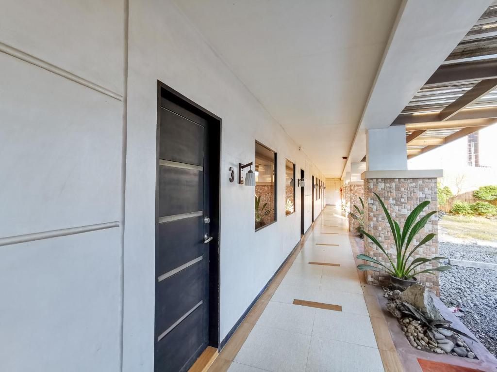 Fotografie z fotogalerie ubytování RedDoorz Plus near Robinsons Place Gensan v destinaci General Santos