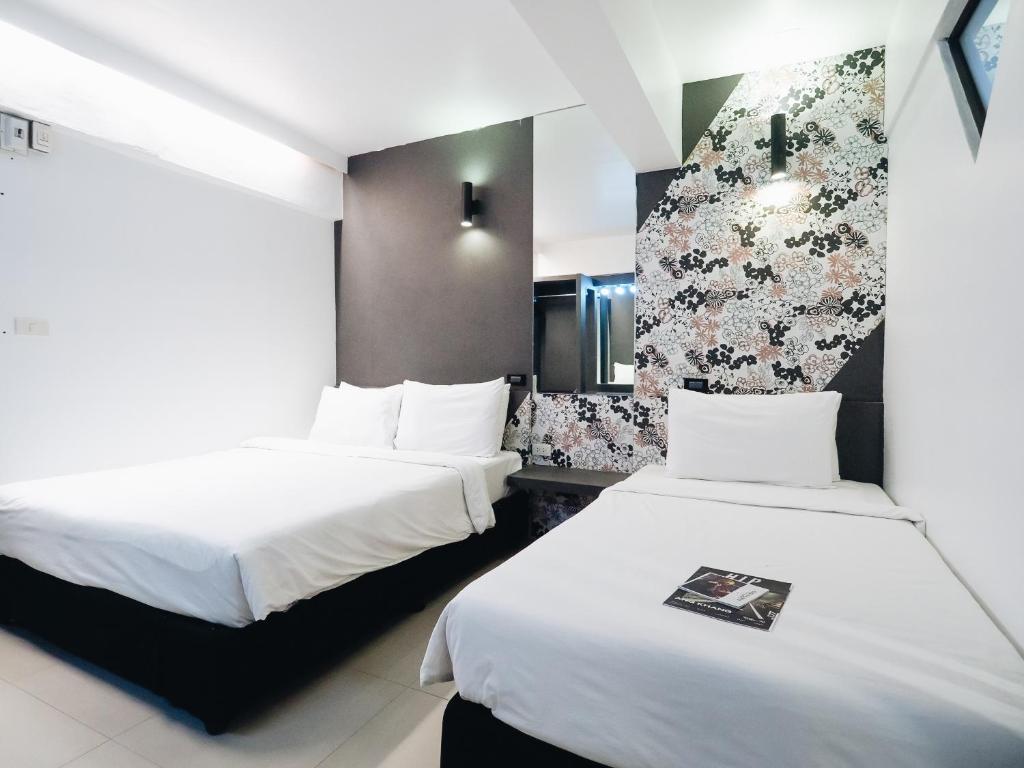 Loyy Hotel - Standard Triple Room