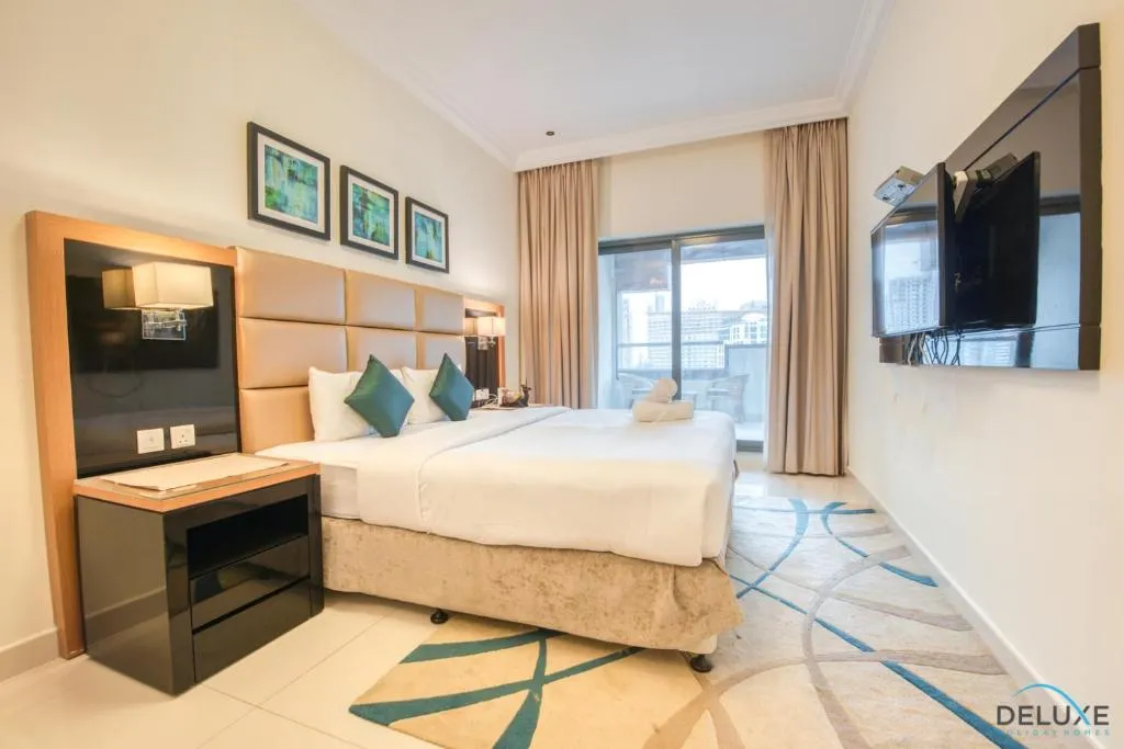 Studio Apartment in Capital Bay A by Deluxe Holiday Homes, Alantos, United Arab Emirates