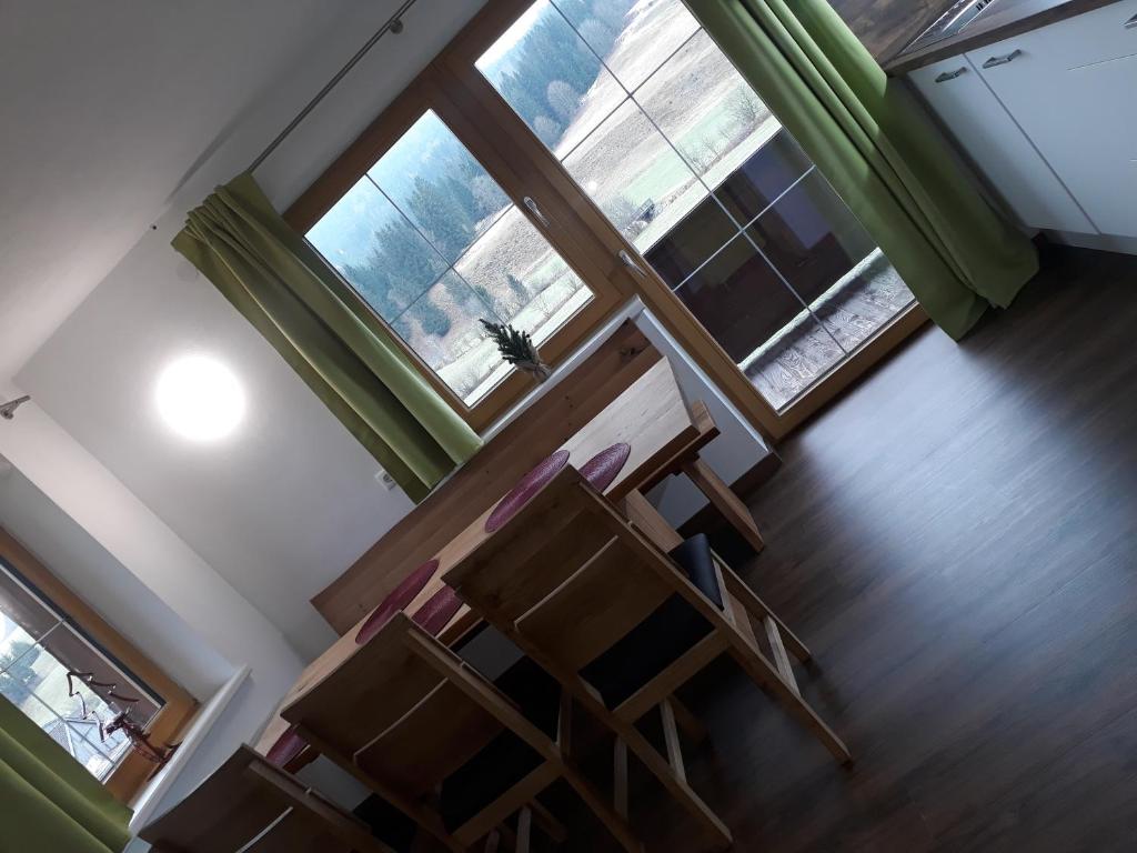 Ruang duduk di Ferienwohnung Stubenböck