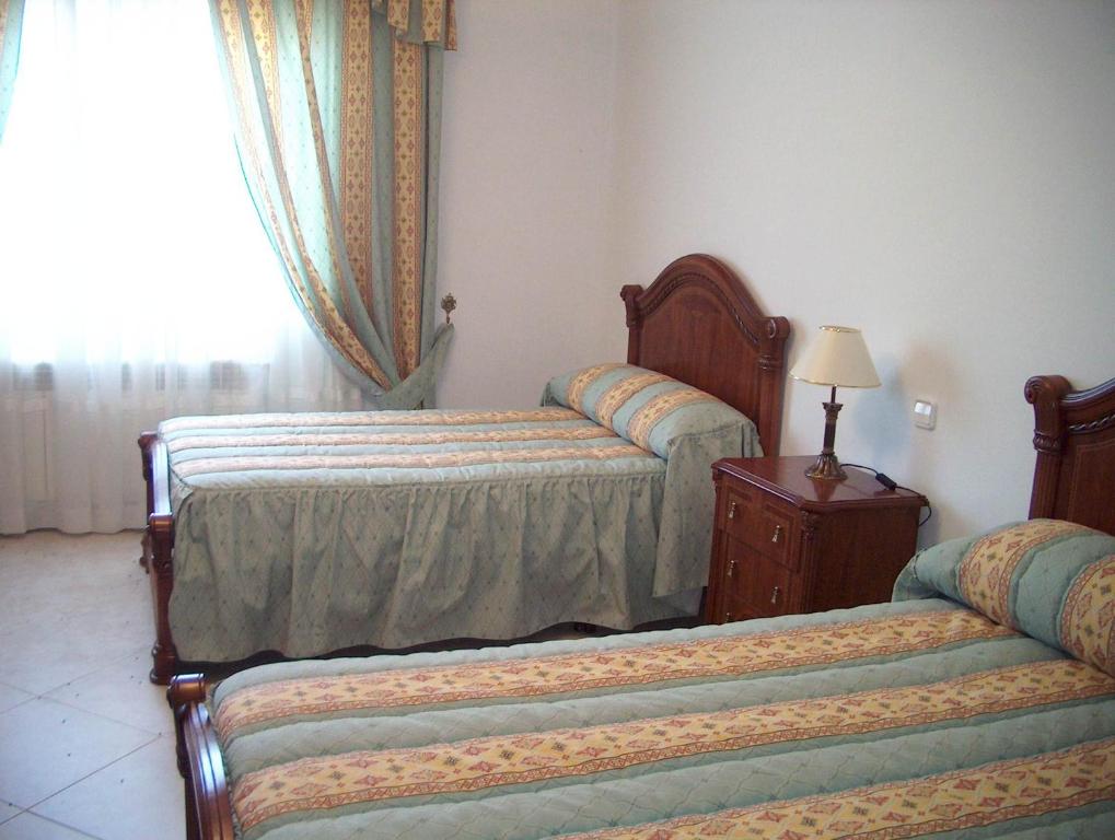 Hostal Cerezo - Тройная комната