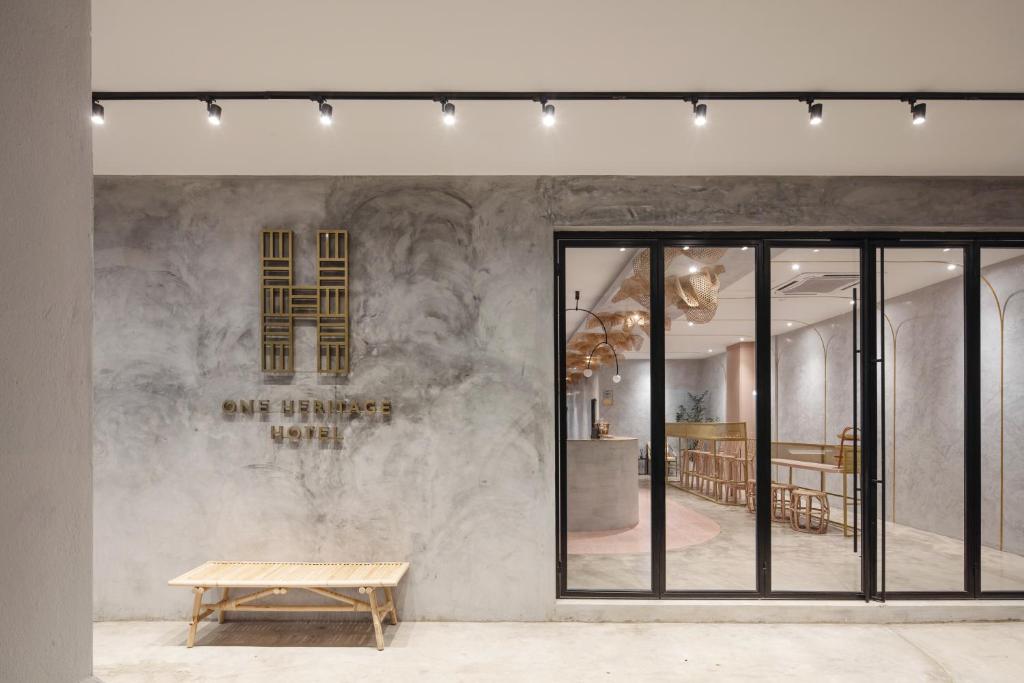 One Heritage Hotel - Housity