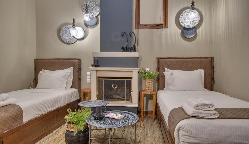 
Twin Room with Fireplace
