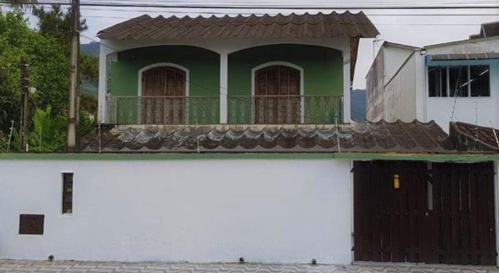  Ubatuba Centro Sobrado