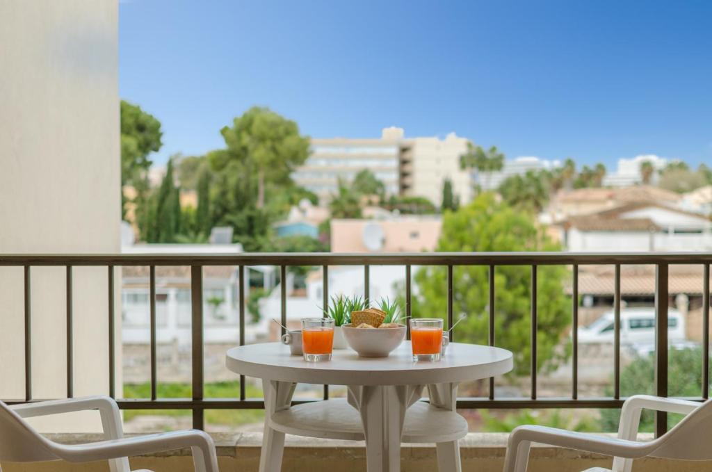 Gallery image of Alcudia Apartments in Port d'Alcudia