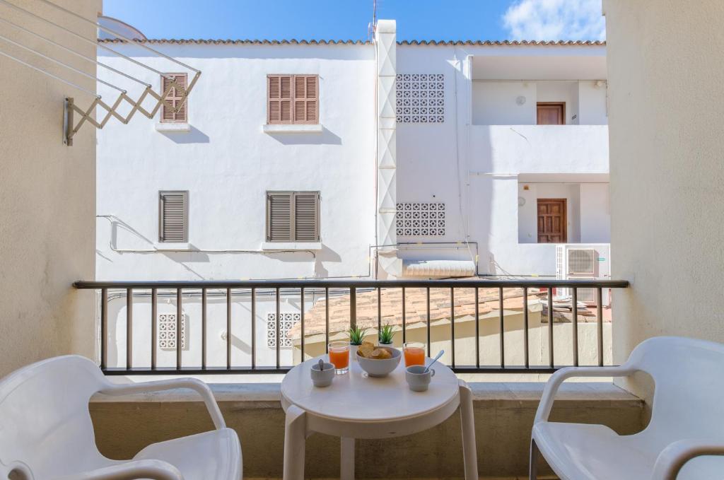 Balkón nebo terasa v ubytování Alcudia Apartments