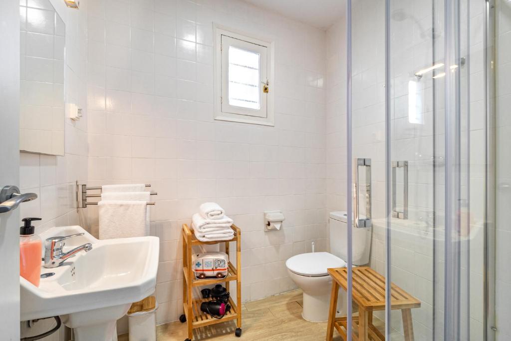 A bathroom at CASA FLAMINGO