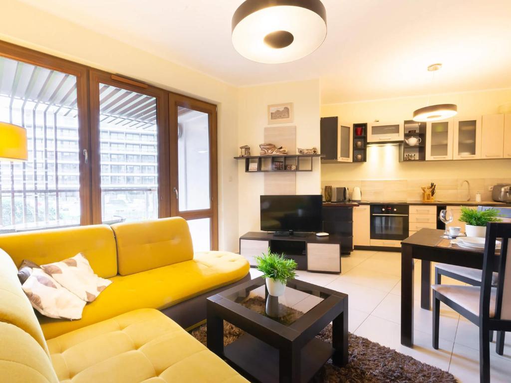 Kuchyň nebo kuchyňský kout v ubytování VacationClub – Olympic Park Apartament A106