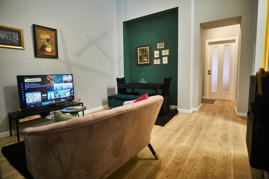 TV a/nebo společenská místnost v ubytování K95 Apartment - Budapest