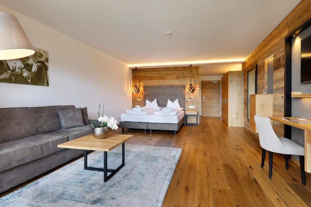 Postel nebo postele na pokoji v ubytování Hotel Avelina