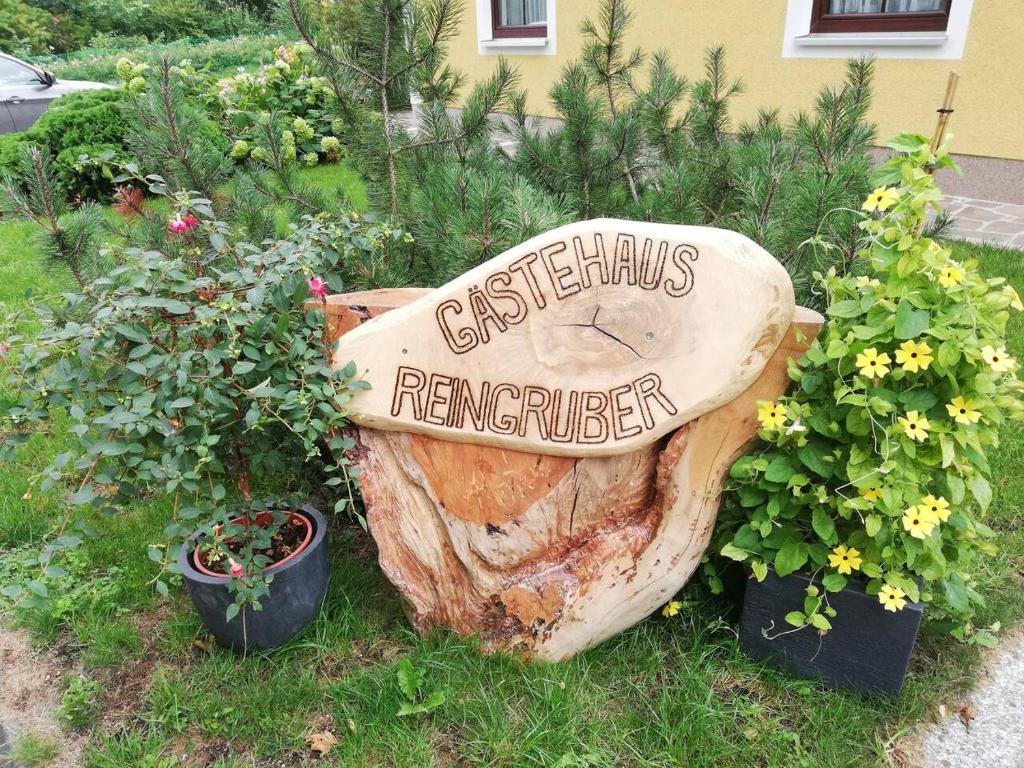 Vonkajšia záhrada v ubytovaní Gästehaus Reingruber