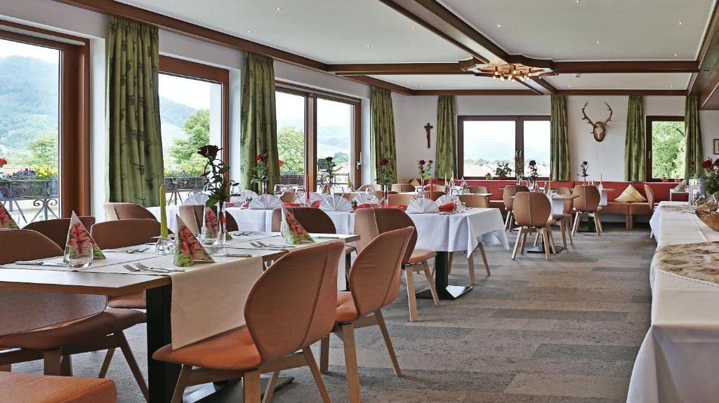 Restaurace v ubytování DEVA Hotel Renchtalblick