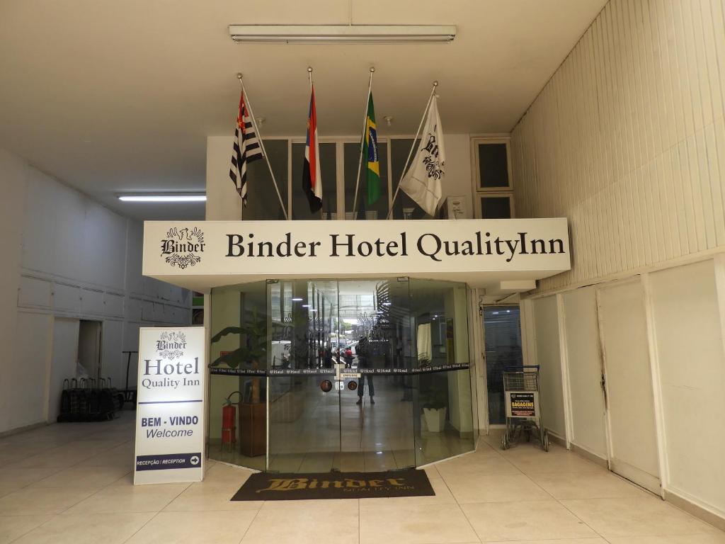  Hotel Binder Quality Inn