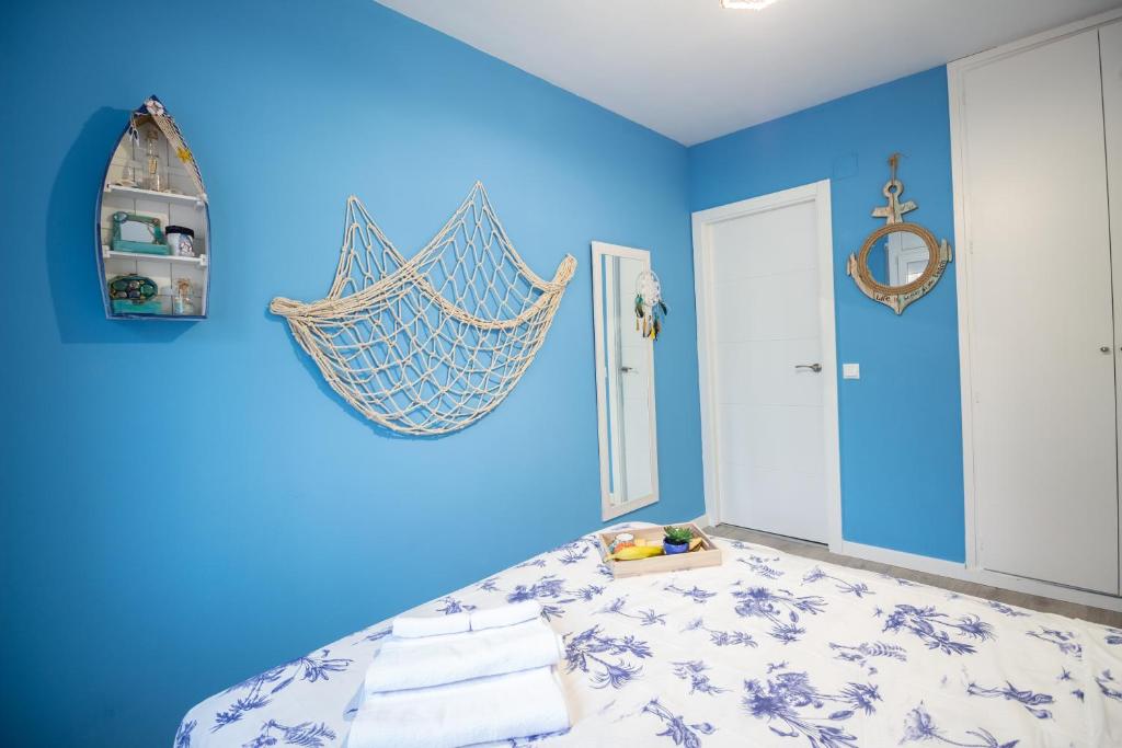 A bed or beds in a room at Tarrapolita_Rambla