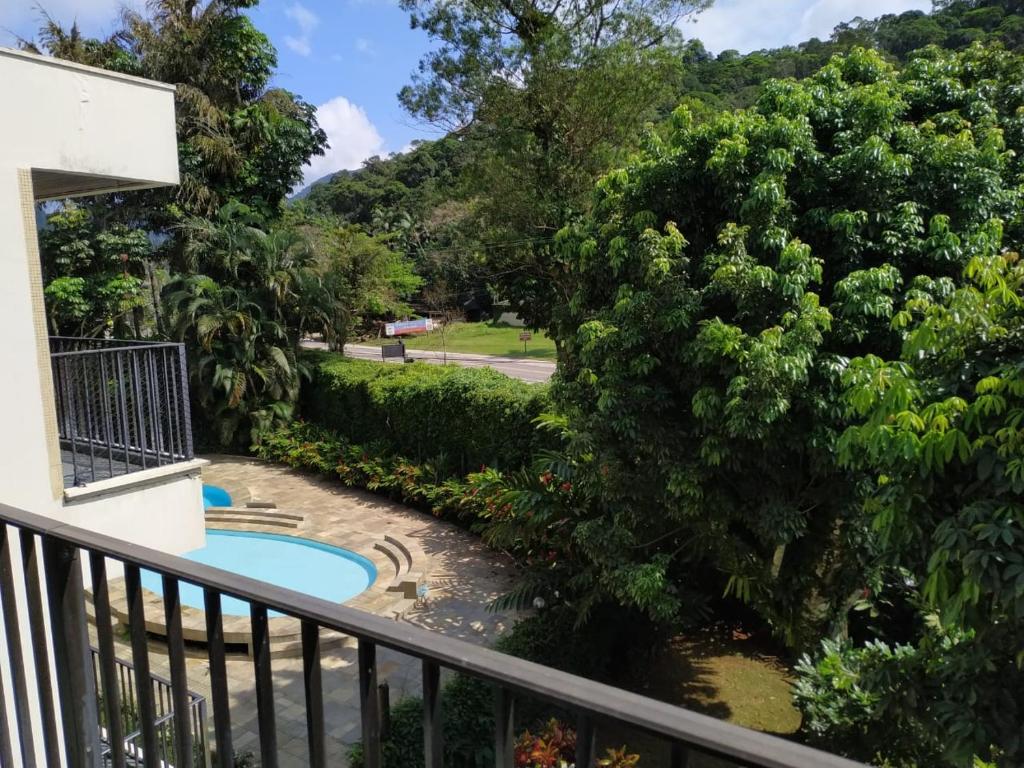  Apartamento Praia Enseada- Perto da praia - Edificio Marina