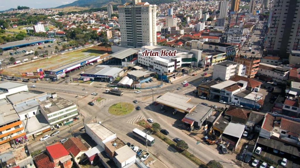  Hotel Arlen