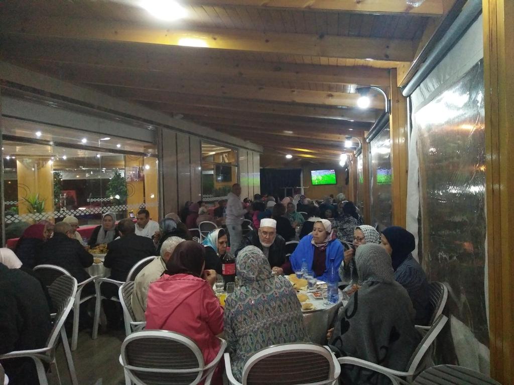 Huéspedes de Hôtel Hadaik Ain Asserdoune