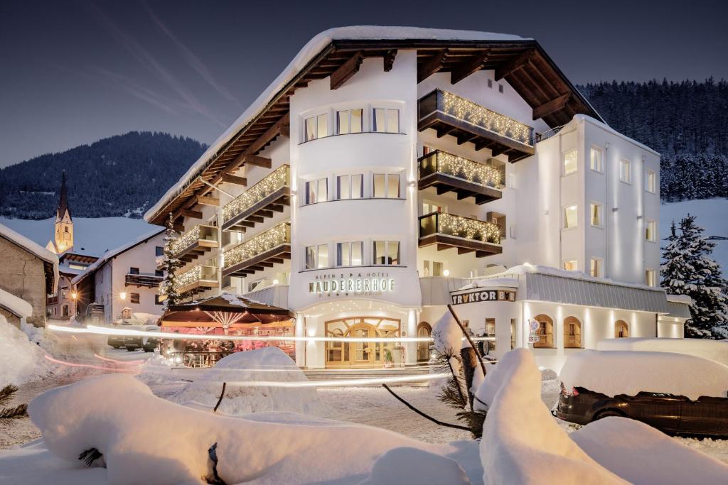 Widok na góry z tego hotelu