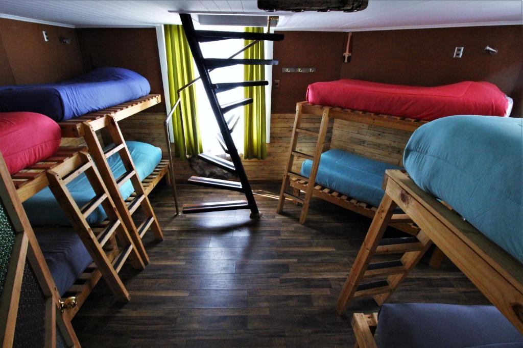 Posezení v ubytování Corner Hostel Puerto Natales