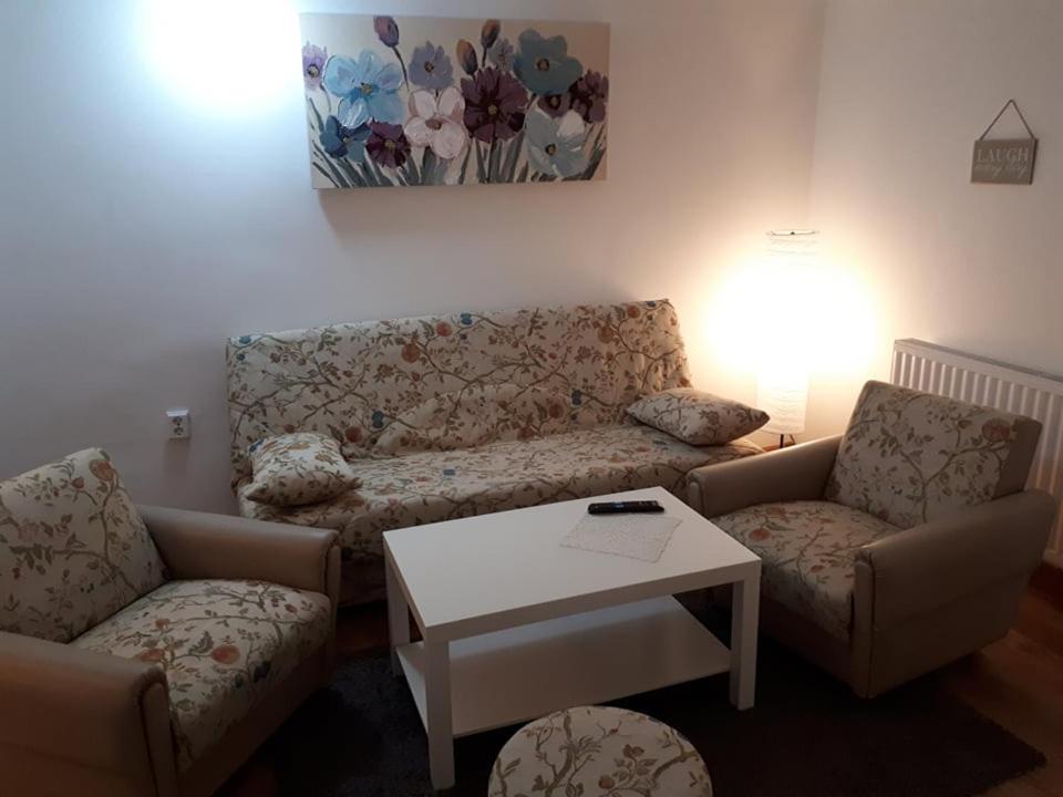 Apartman ANA - Chambre Triple Avec Salle De Bains Commune
