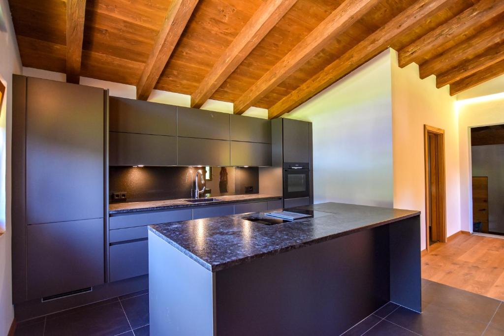 Cucina o angolo cottura di Alpenchalet "DAHOAM"
