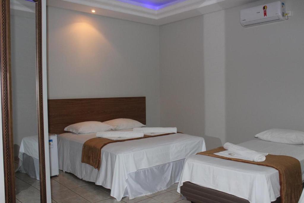  Hotel Riviere