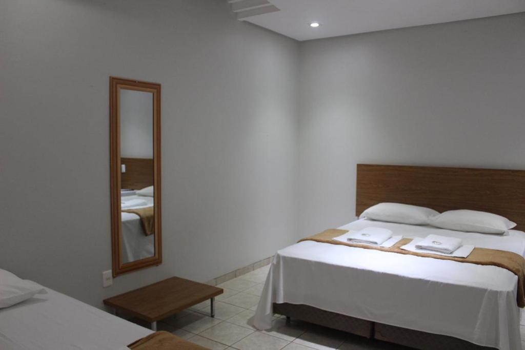  Hotel Riviere