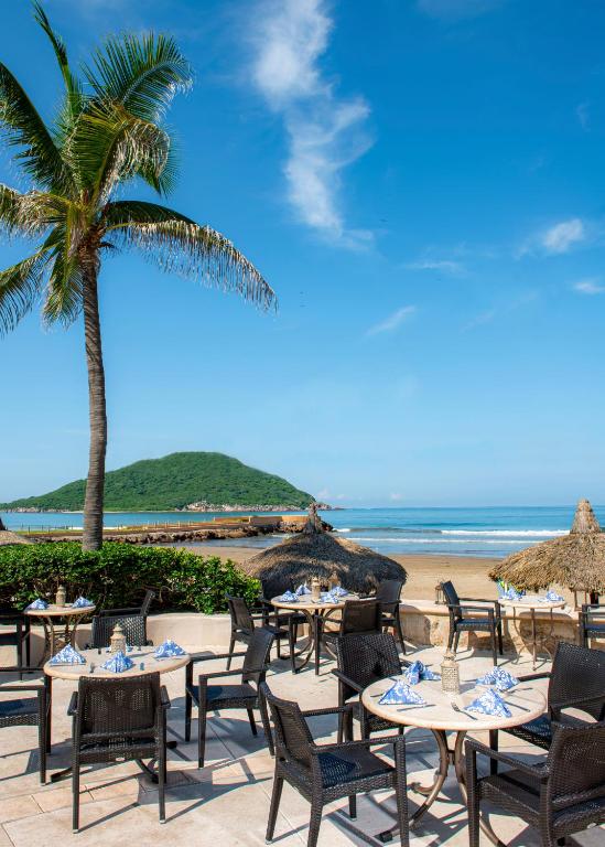 Pueblo Bonito Mazatlán Beach Resort