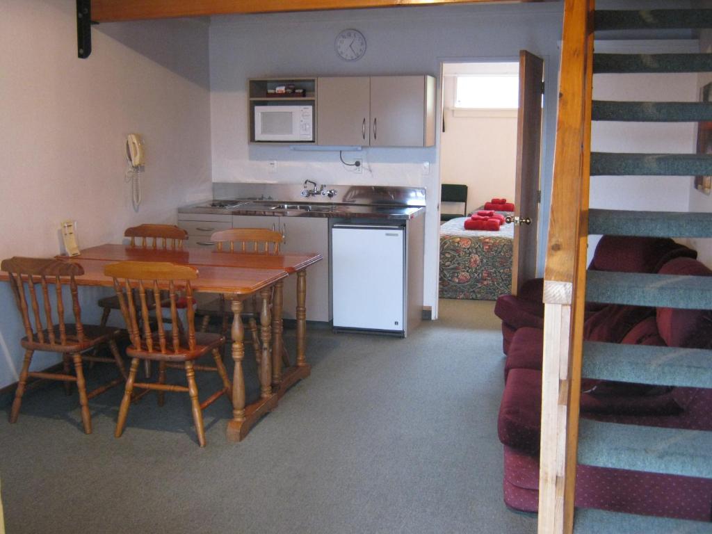 
Two-Bedroom Apartment - Split Level
