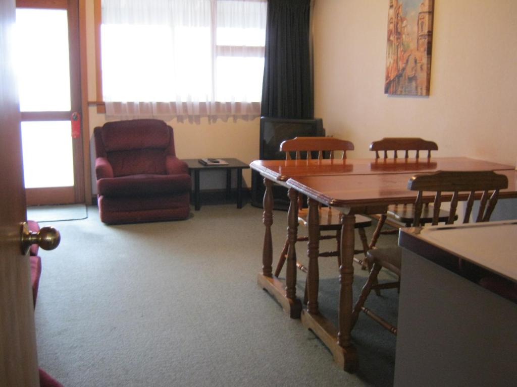 Blue Dolphin Motel - Resim 36