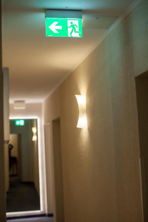 Hotel Baden - Resim 25