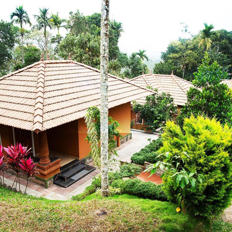 Zahrada ubytování Indeevara Luxury Resort and Spa, Wayanad