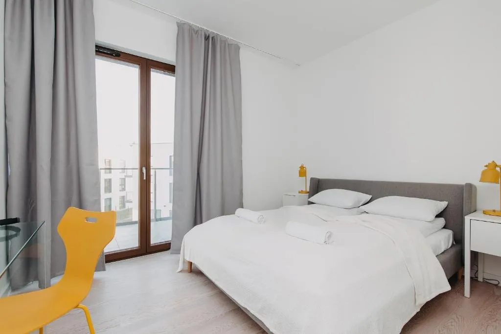ShortStayPoland Ukryty Raj (B31), Warsaw, Poland