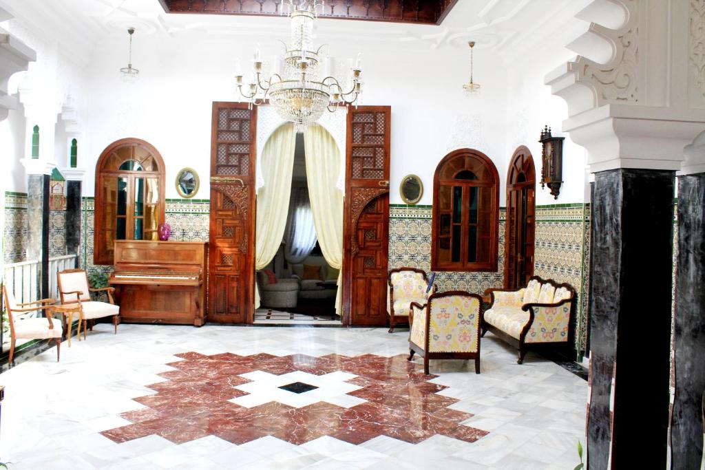 Posezení v ubytování Riad Dar Achaach
