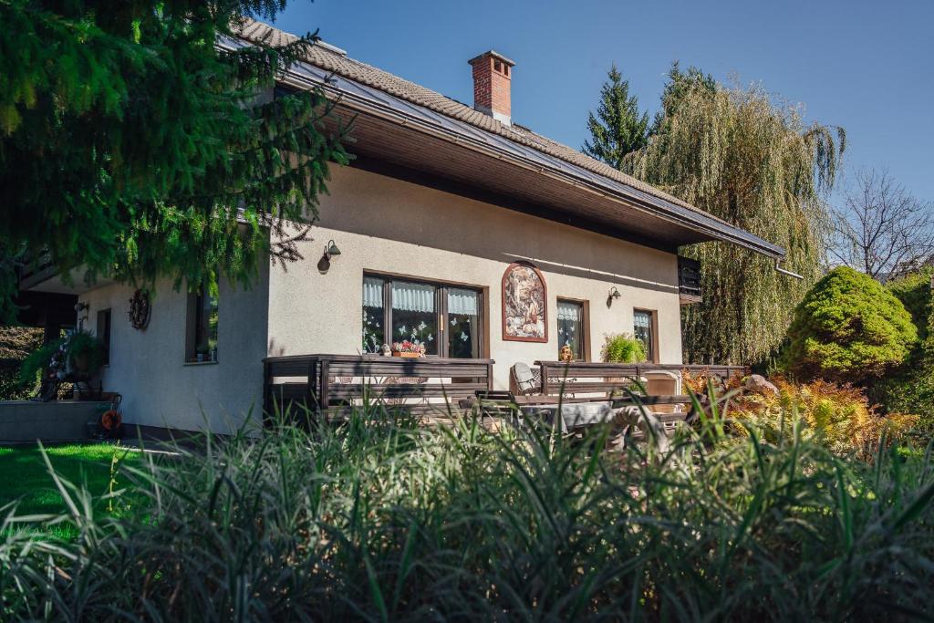 Zahrada ubytování Apartma BOROVC