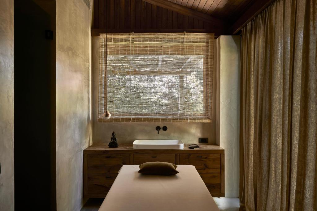 Zdjęcie z galerii obiektu Phāea Cretan Malia, a Member of Design Hotels w mieście Malia