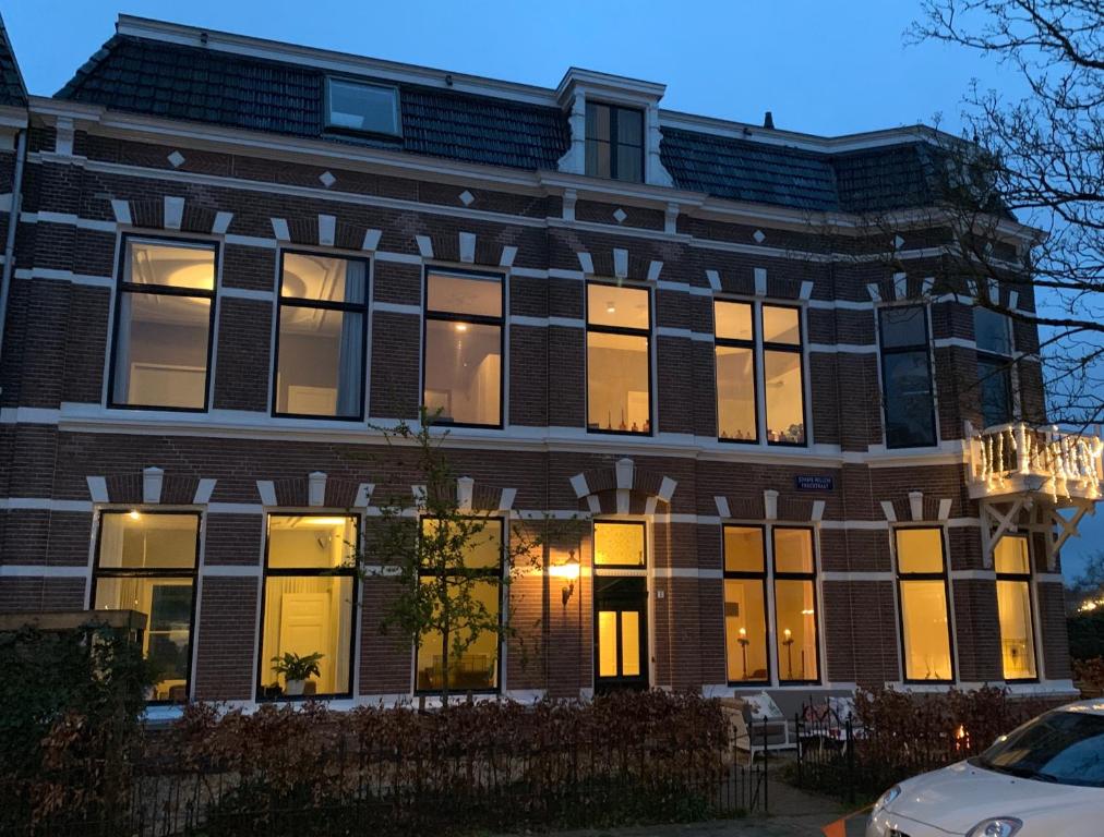 Gallery image of House of Orange in Leeuwarden