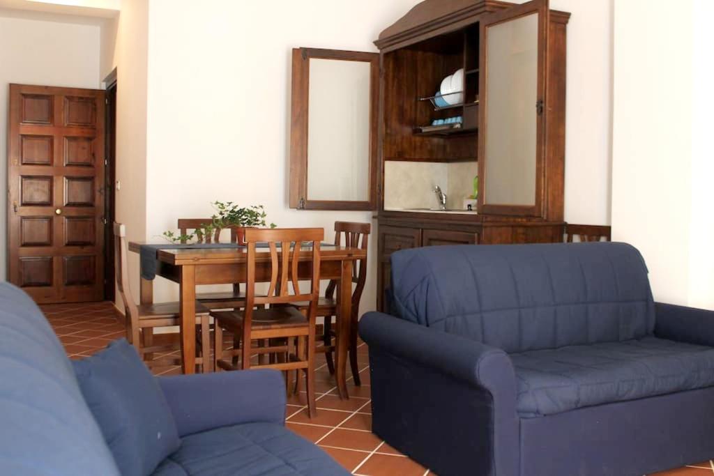 Imagen de la galería de 2 bedrooms appartement with enclosed garden and wifi at Nicolosi, en Nicolosi